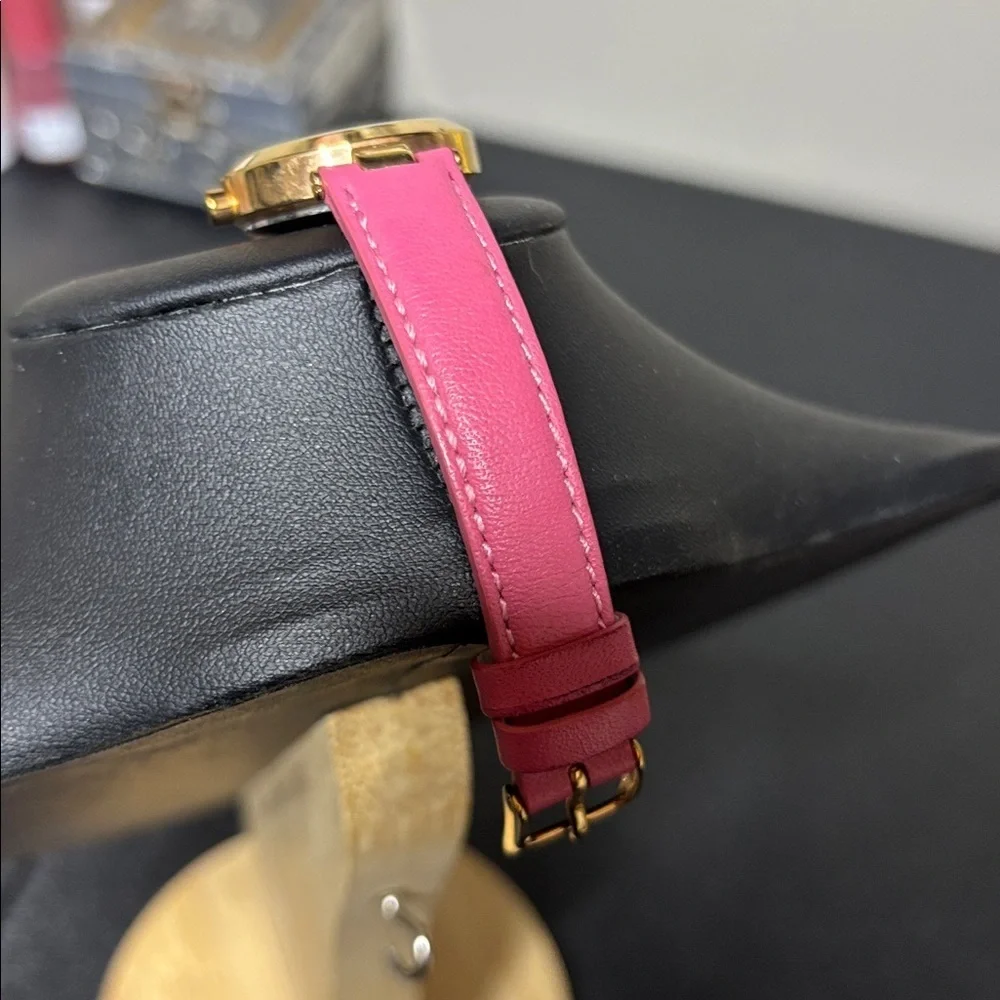 Juicy Couture Gold Watch Pink Leather Strap Working